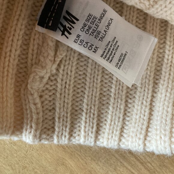 3 FOR $15 Knit Winter Pompom Beanie Ladies Hat Tuque - Picture 3 of 5